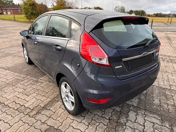 Ford Fiesta 2014 photo 4