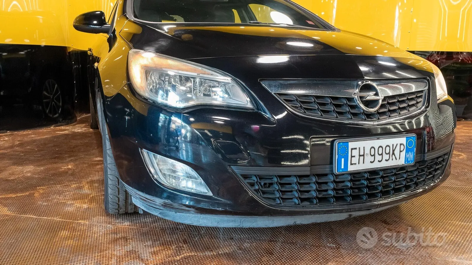Opel Astra 2011 photo 4
