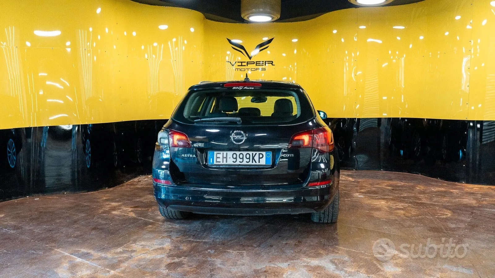 Opel Astra 2011 photo 5