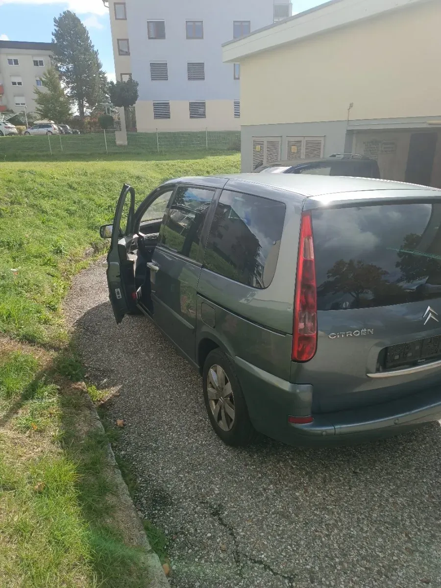 Citroen C8 2007 photo 2