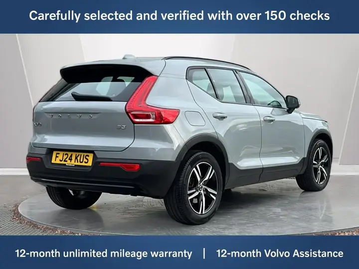 Volvo Xc40 2024 photo 2