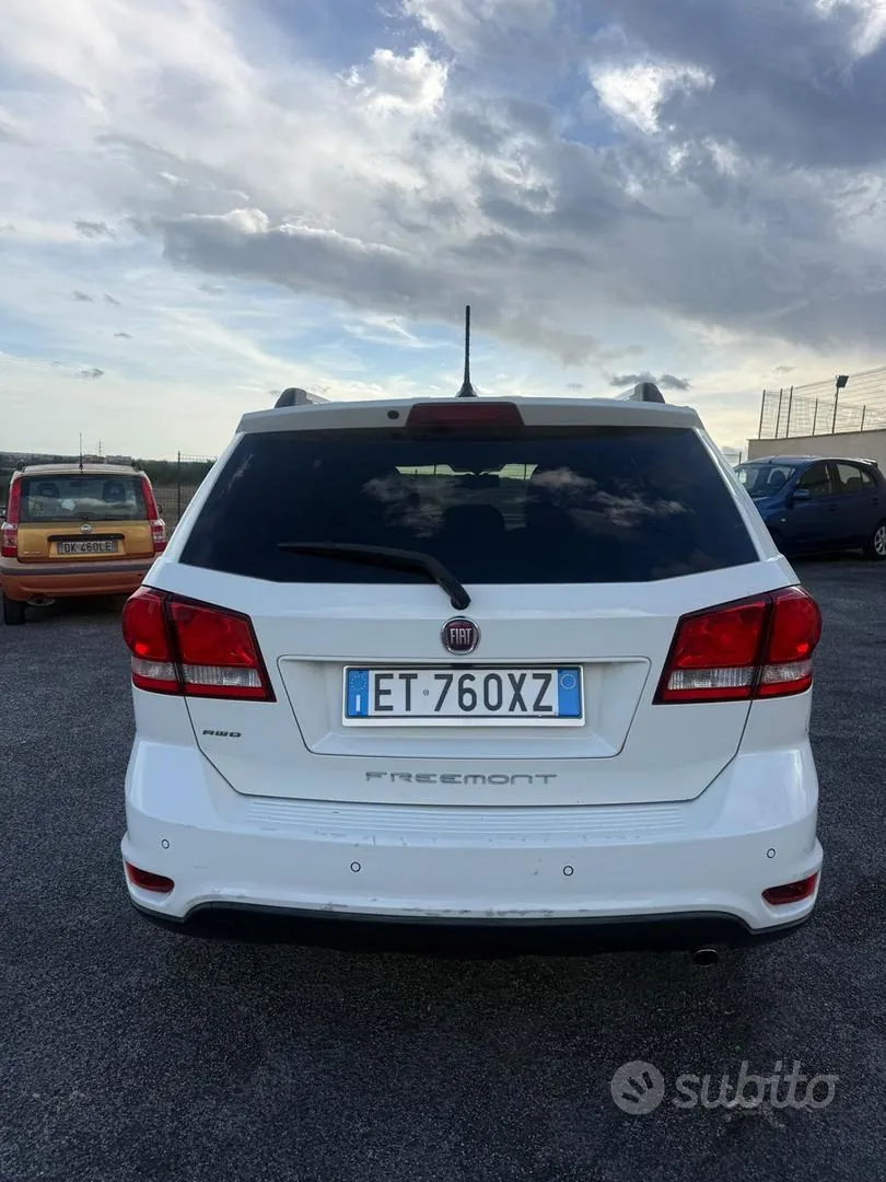 Fiat Freemont 2015 photo 4