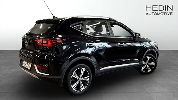 MG Zs Ev 2021 photo 2