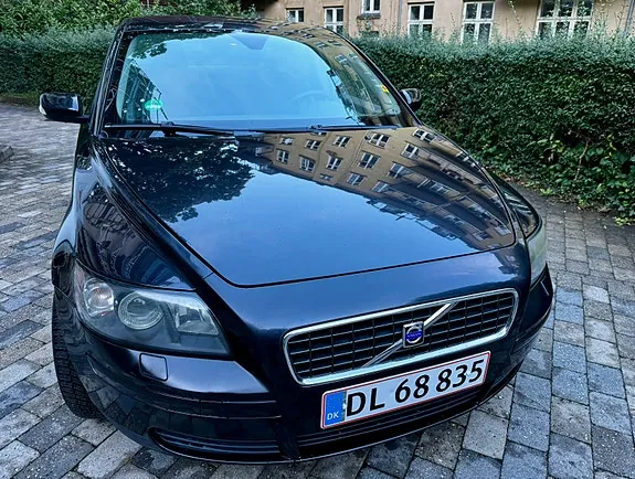 Volvo S40 2005 photo 2