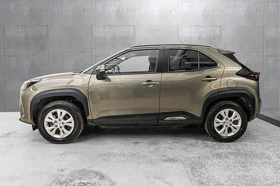 Toyota Yaris Cross 2023 photo 2