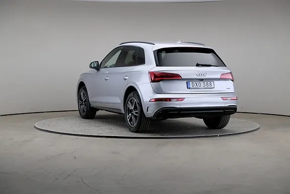 Audi Q5 2021 photo 2
