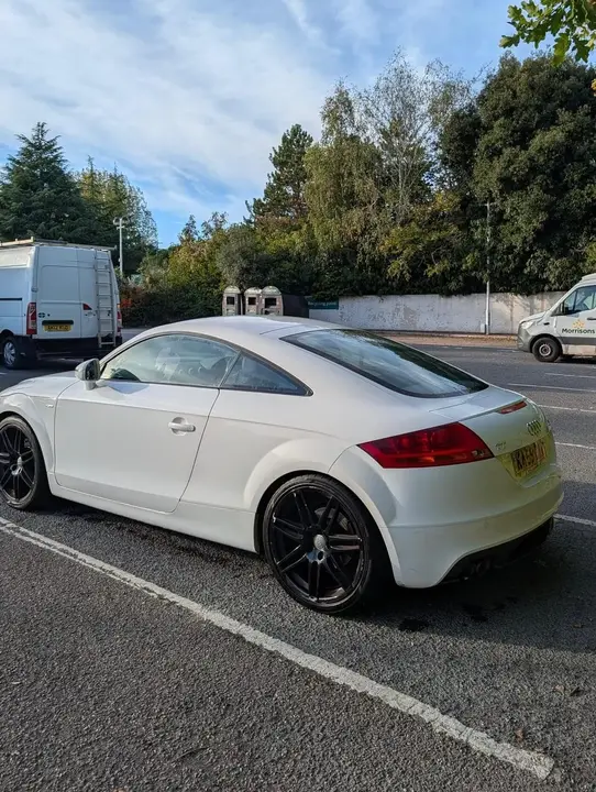 Audi Tt 2009 photo 5