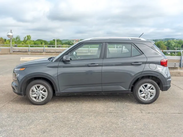 Hyundai Venue 2025 photo 2