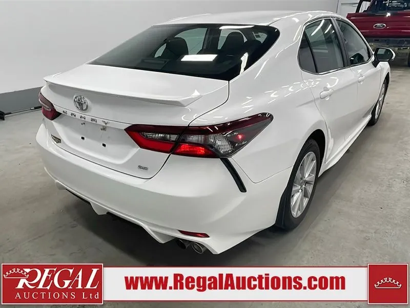 Toyota Camry 2024 photo 3