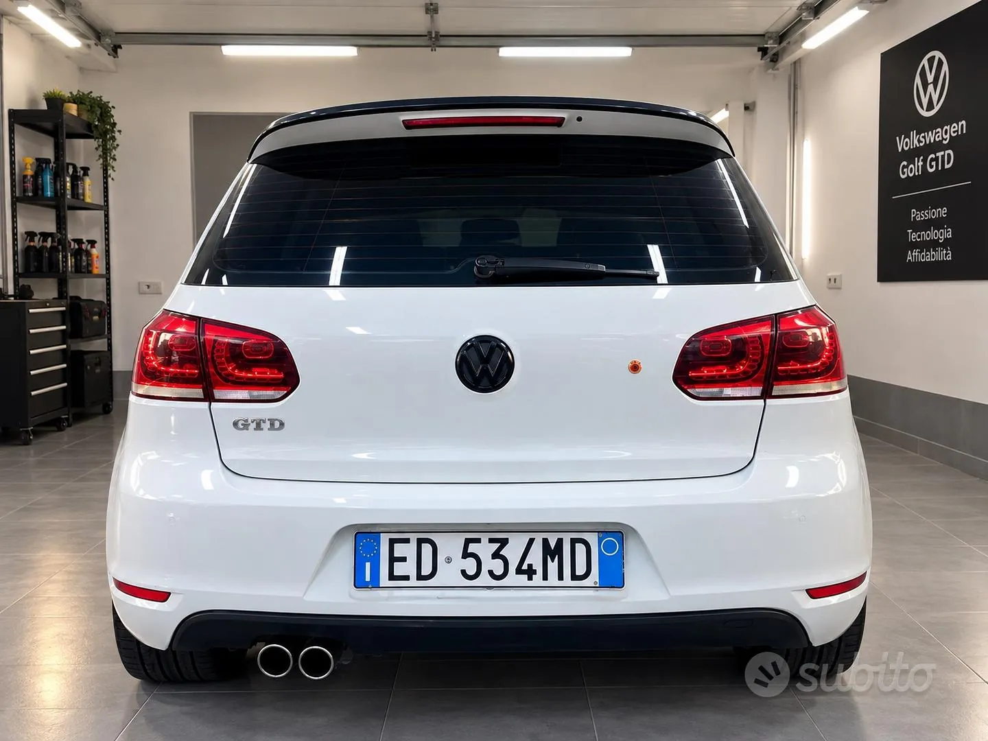 Volkswagen Golf 2010 photo 5