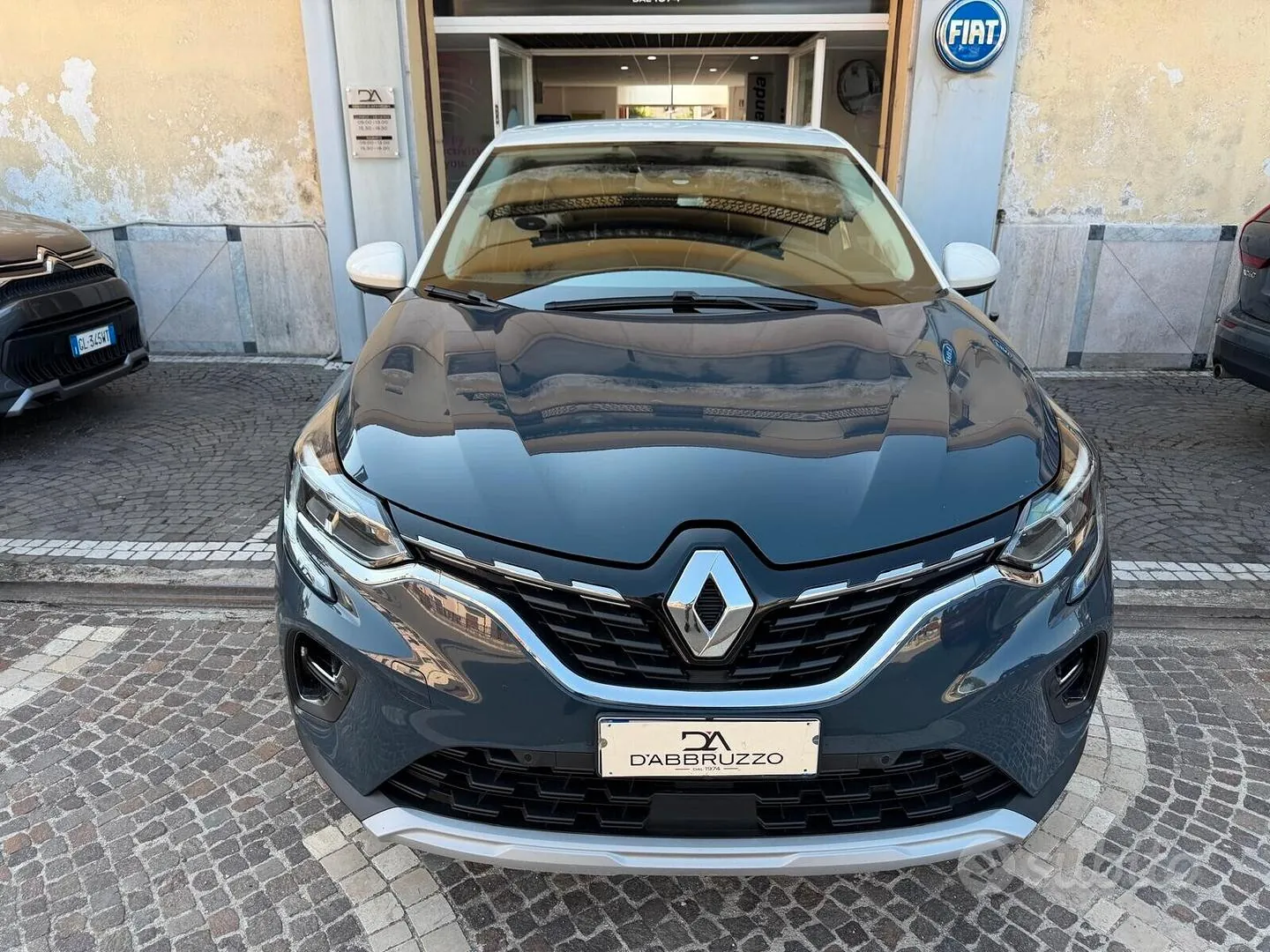 Renault Captur 2023 photo 4