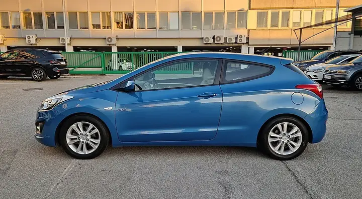 Hyundai I30 2013 photo 2