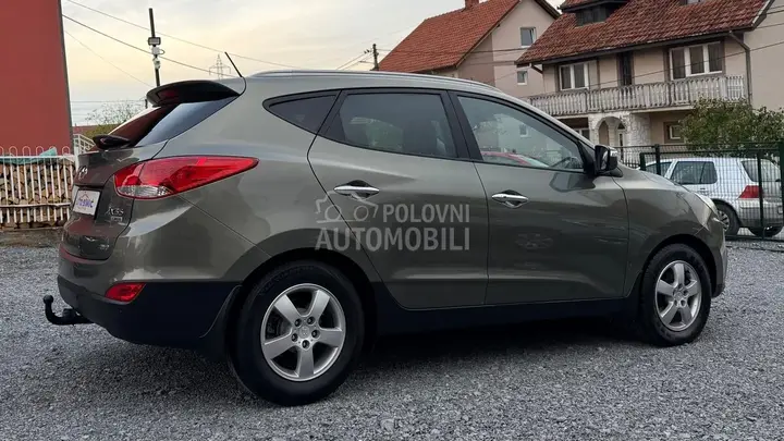 Hyundai Ix35 2011 photo 4