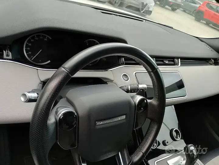 Land Rover Range Rover Evoque 2020 photo 5