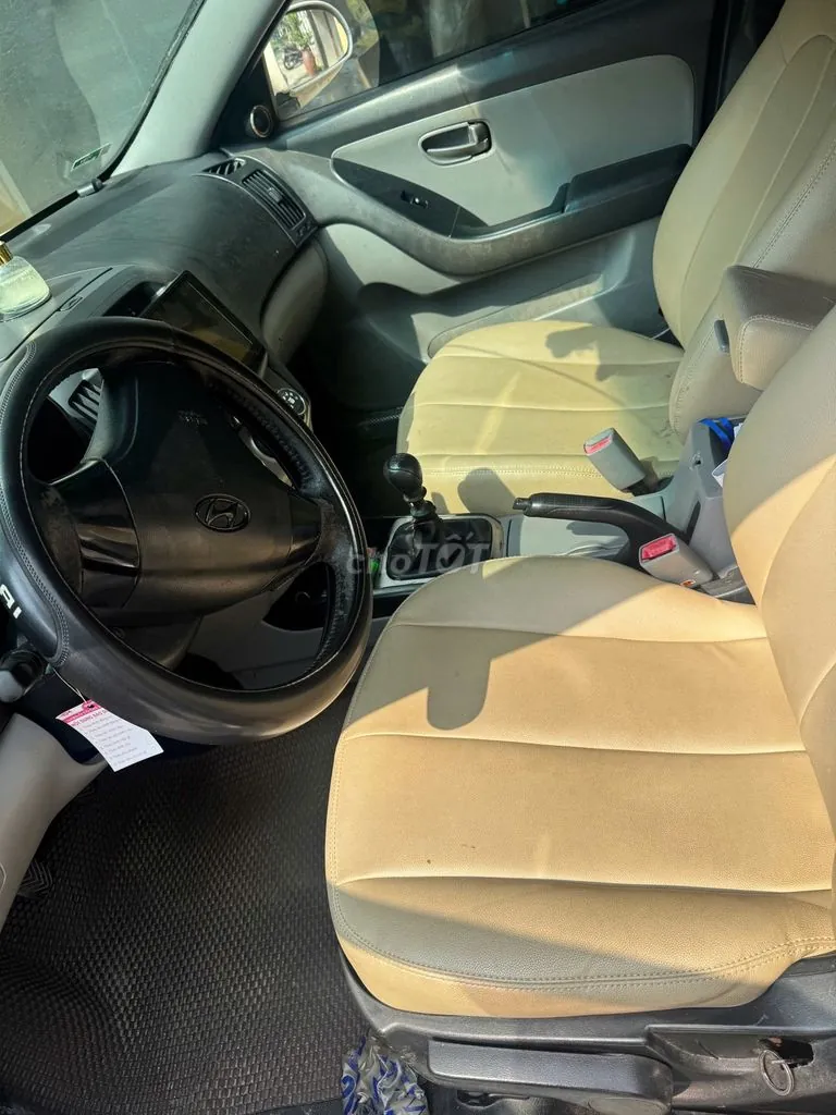 Hyundai Elantra 2011 photo 3