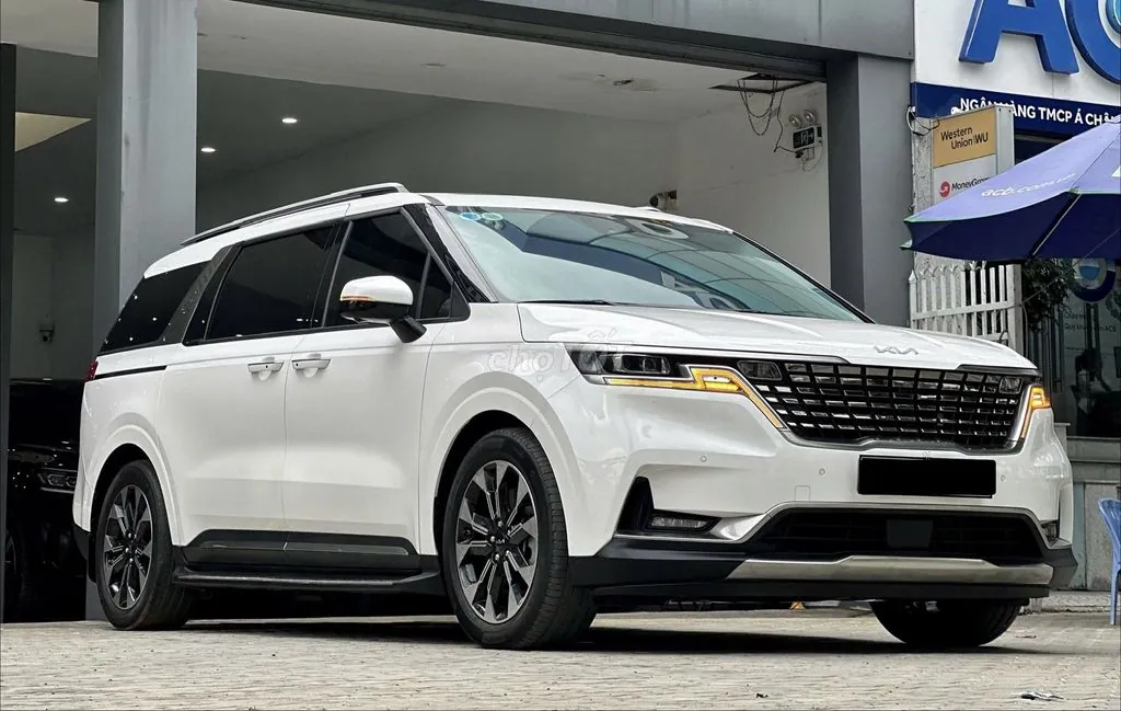 Kia Carnival 2024 photo 3