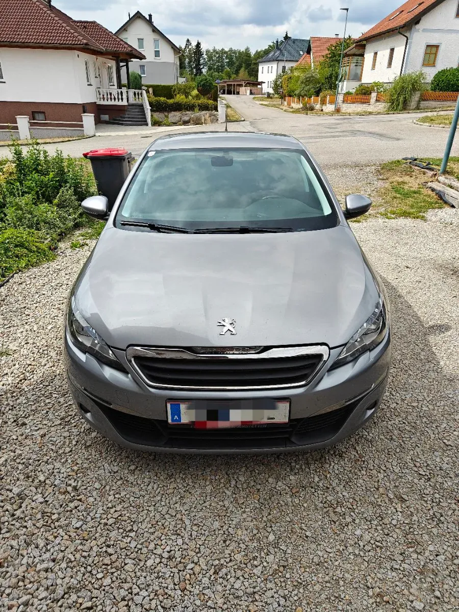 Peugeot 308 2015 photo 2