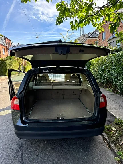 Volvo V70 2011 photo 3