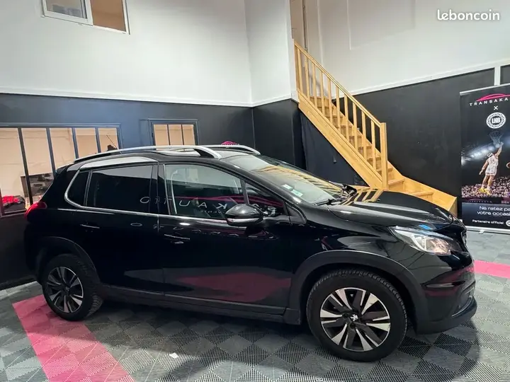 Peugeot 2008 2019 photo 4