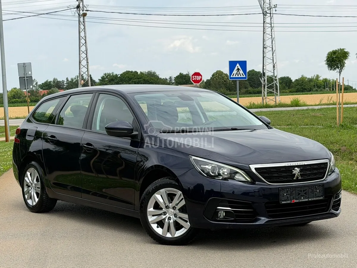 Peugeot 308 2018 photo 3
