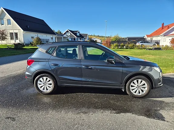 Seat Arona 2020 photo 2