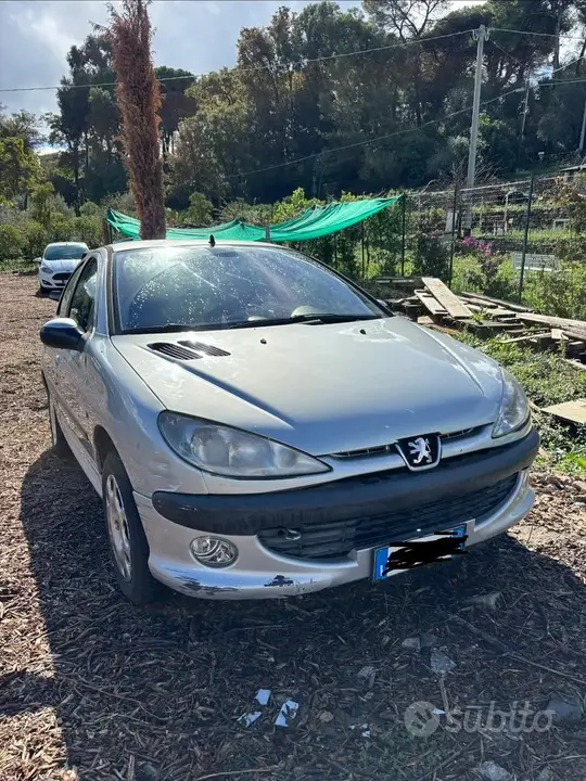 Peugeot 206