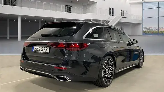 Mercedes-Benz E 300 De 2026 photo 5