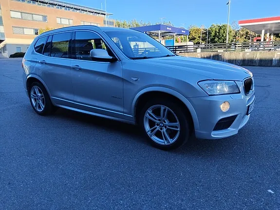 BMW X3 2012 photo 3