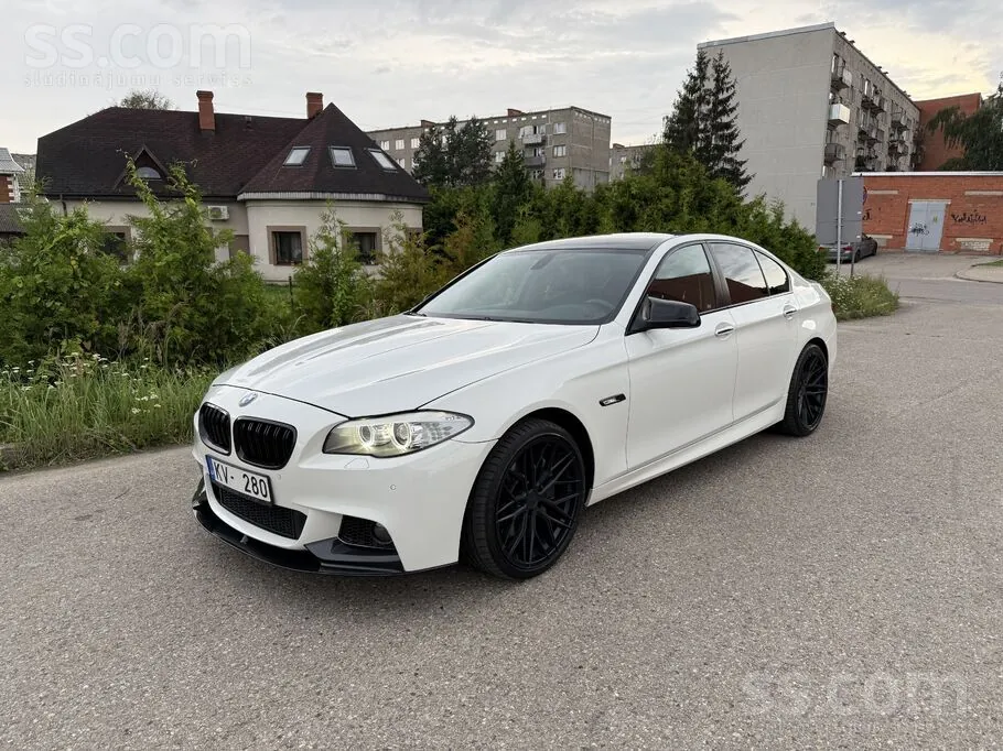 BMW 525