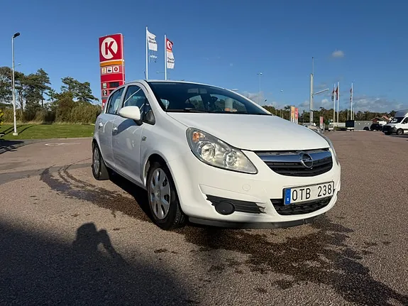 Opel Corsa 2008 photo 2