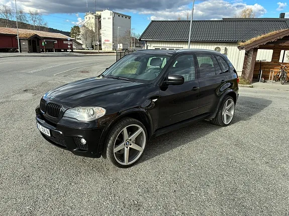 BMW X5 2011 photo 2