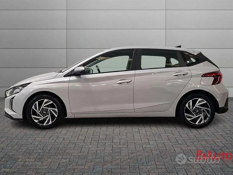 Hyundai I20 2024 photo 2