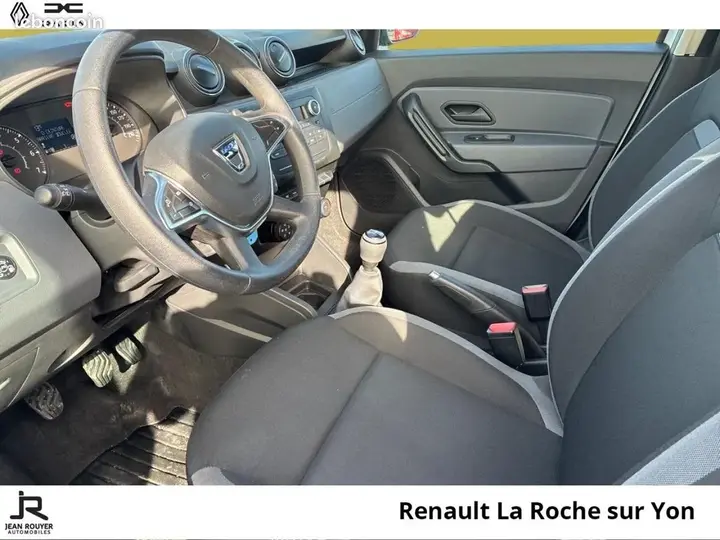 Dacia Duster 2021 photo 3