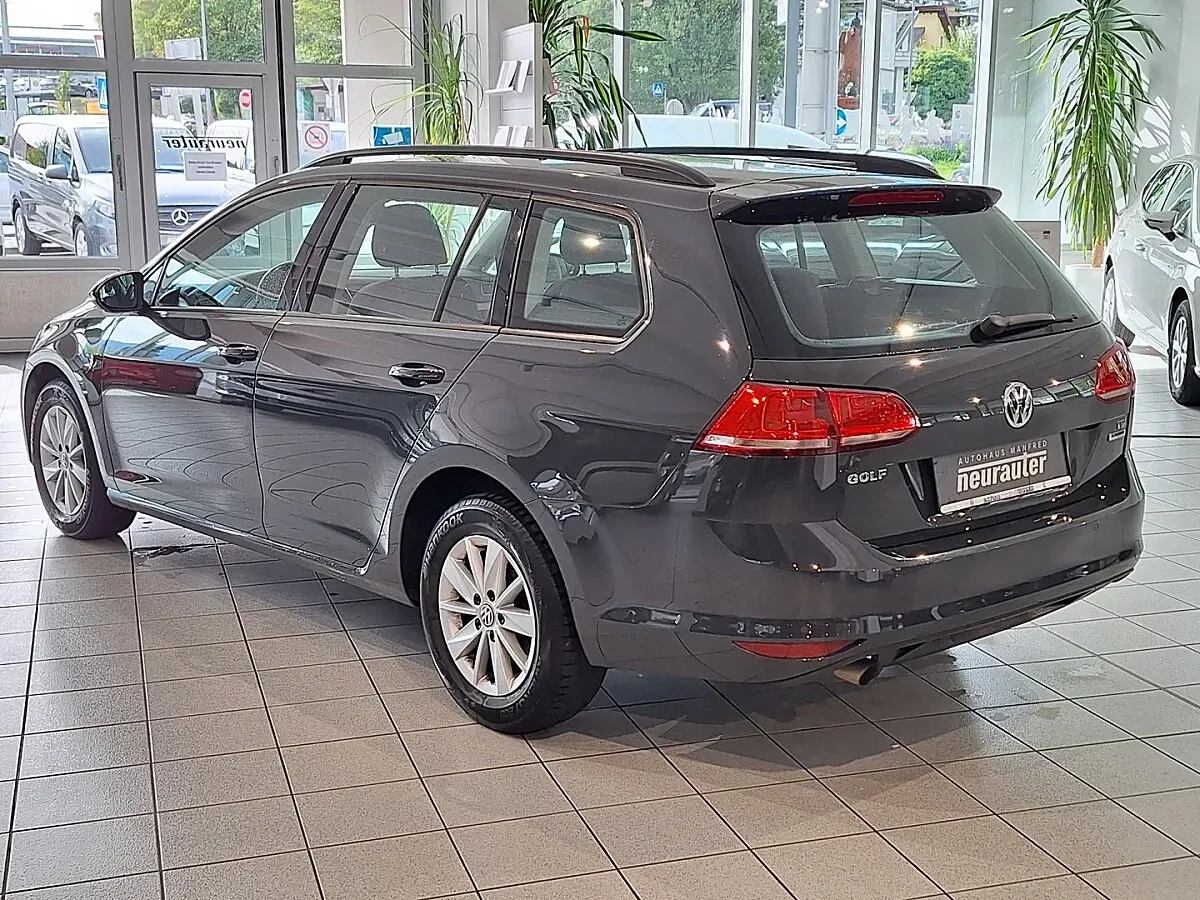 Volkswagen Golf 2017 photo 2