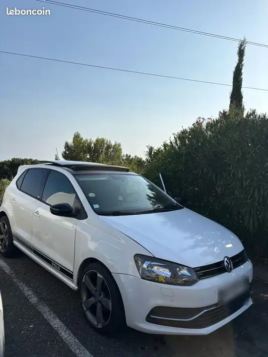 Volkswagen Polo 2011 photo 3