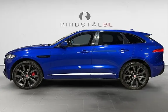 Jaguar F-Pace 2017 photo 4
