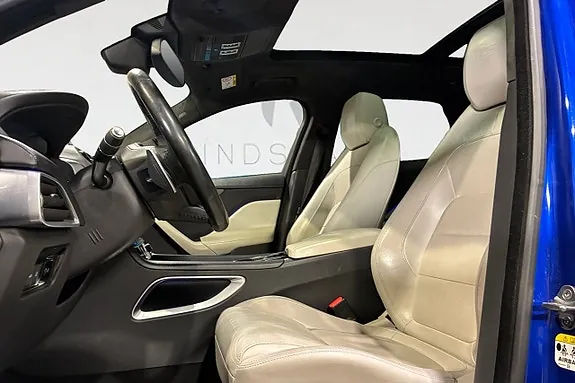 Jaguar F-Pace 2017 photo 3