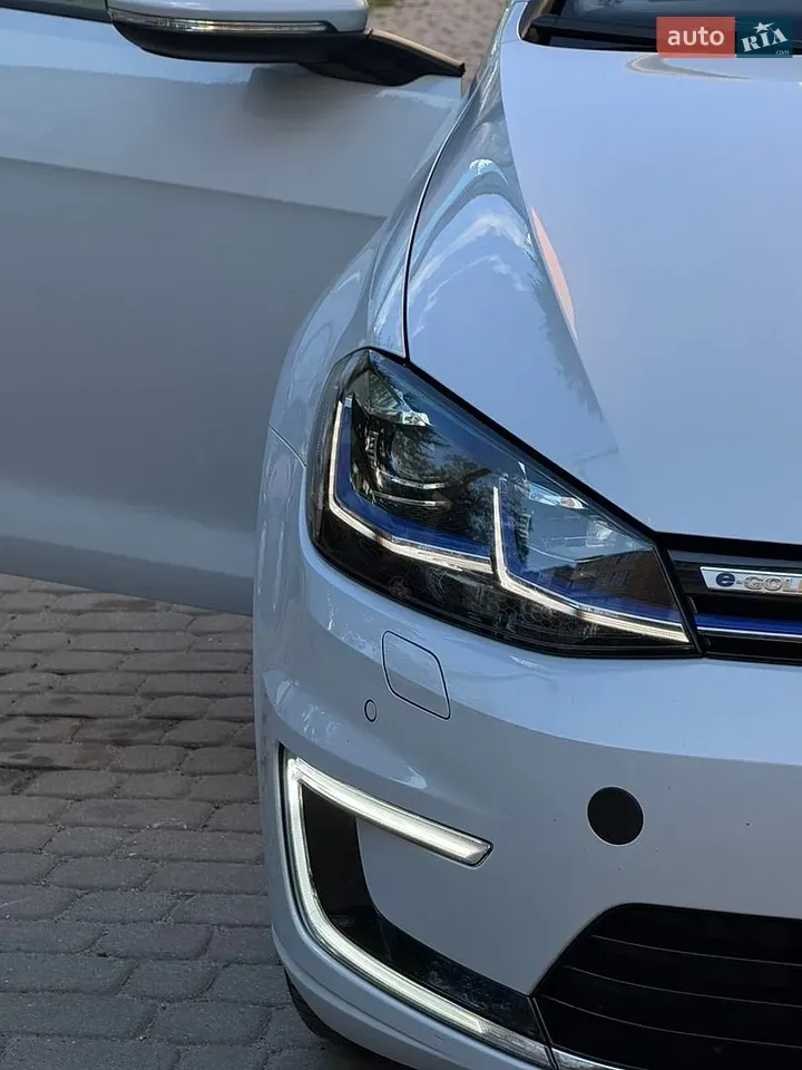 Volkswagen E-Golf 2018 photo 4