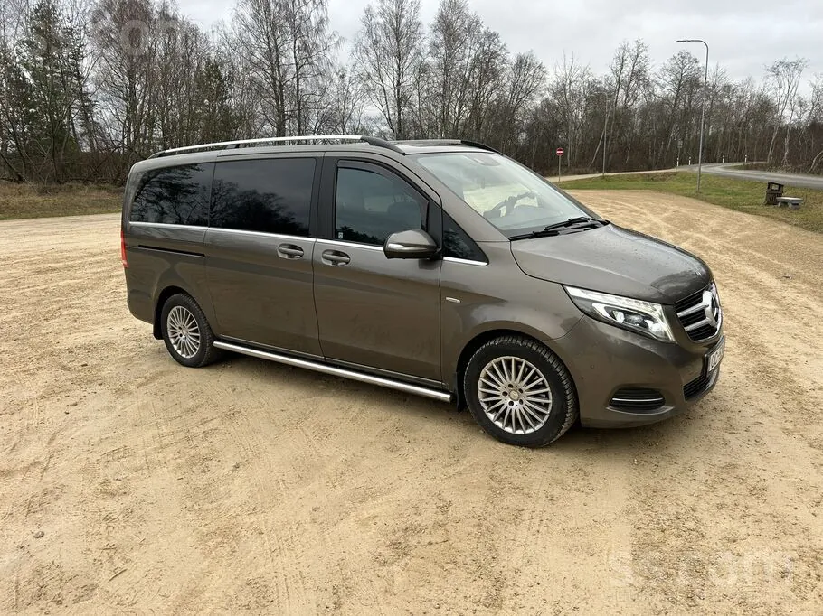 Mercedes-Benz V250 2015 photo 2
