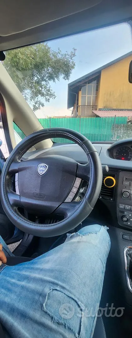 Lancia Musa 2009 photo 3