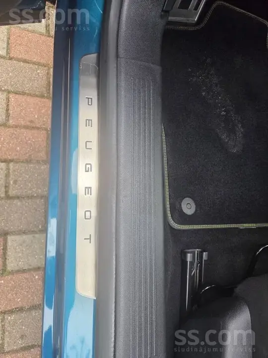 Peugeot 408 2024 photo 3