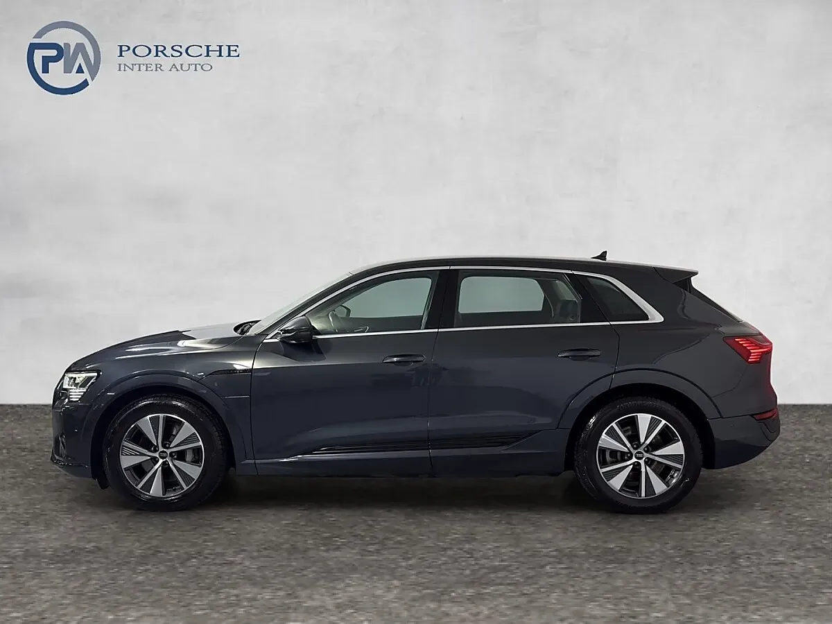 Audi Q8 2023 photo 3