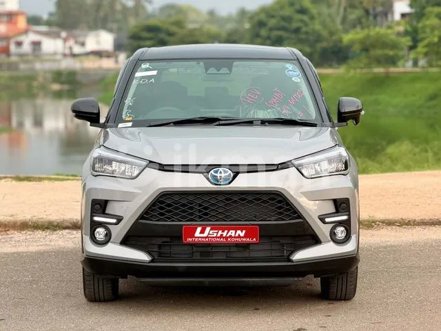 Toyota Raize photo 2