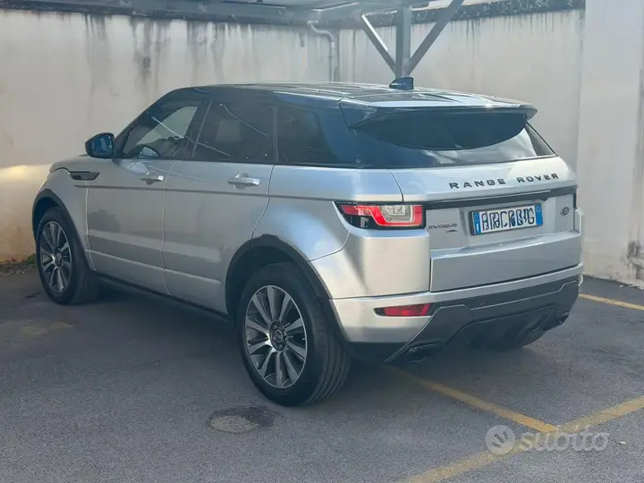 Land Rover Range Rover Evoque 2017 photo 4