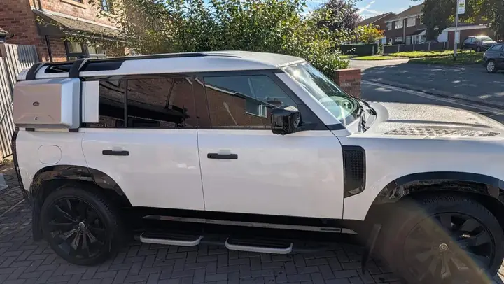 Land Rover Defender 110 2020 photo 2