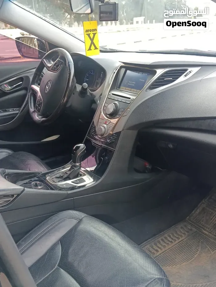 Hyundai Azera 2012 photo 3