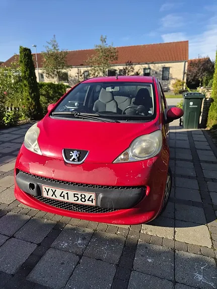 Peugeot 107 2007 photo 4