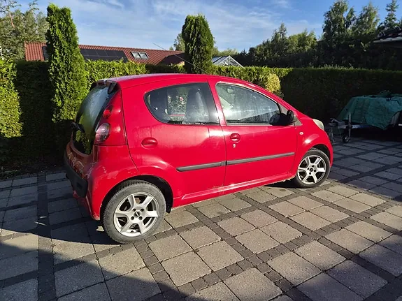 Peugeot 107 2007 photo 3