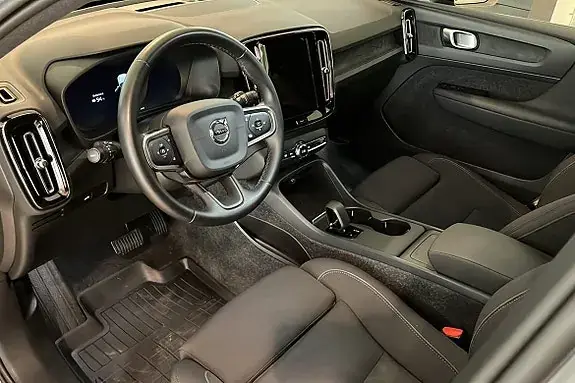 Volvo Ex40 2025 photo 5