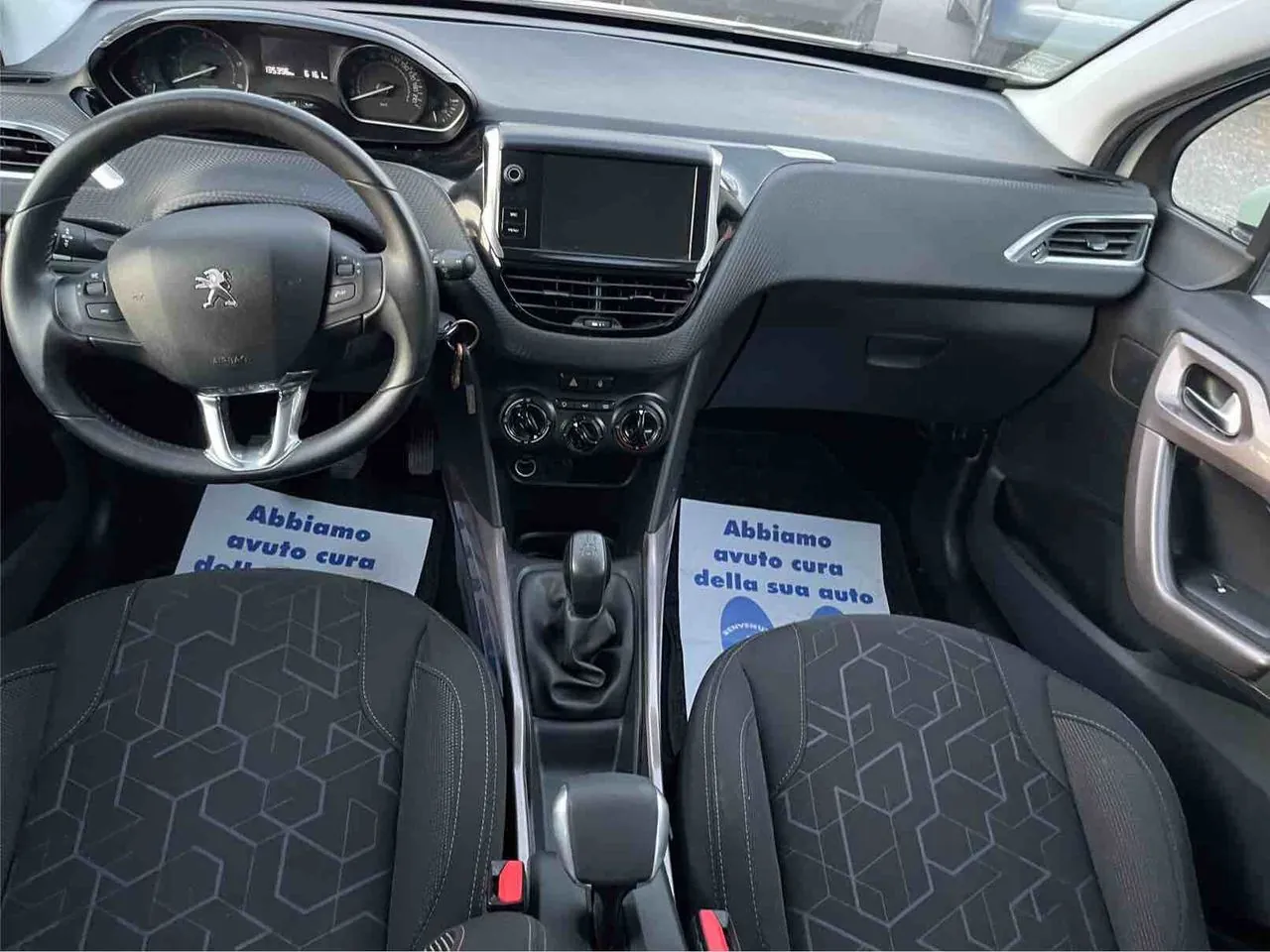 Peugeot 2008 2016 photo 4